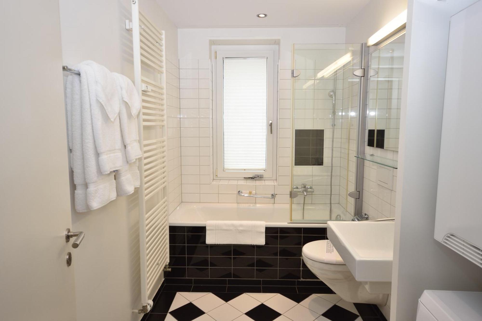Stylish 2Br Near Lake - Flower 3 Zürich Kültér fotó